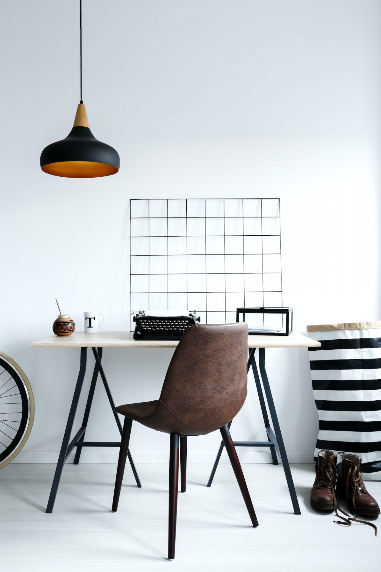 simple-white-home-office.jpg